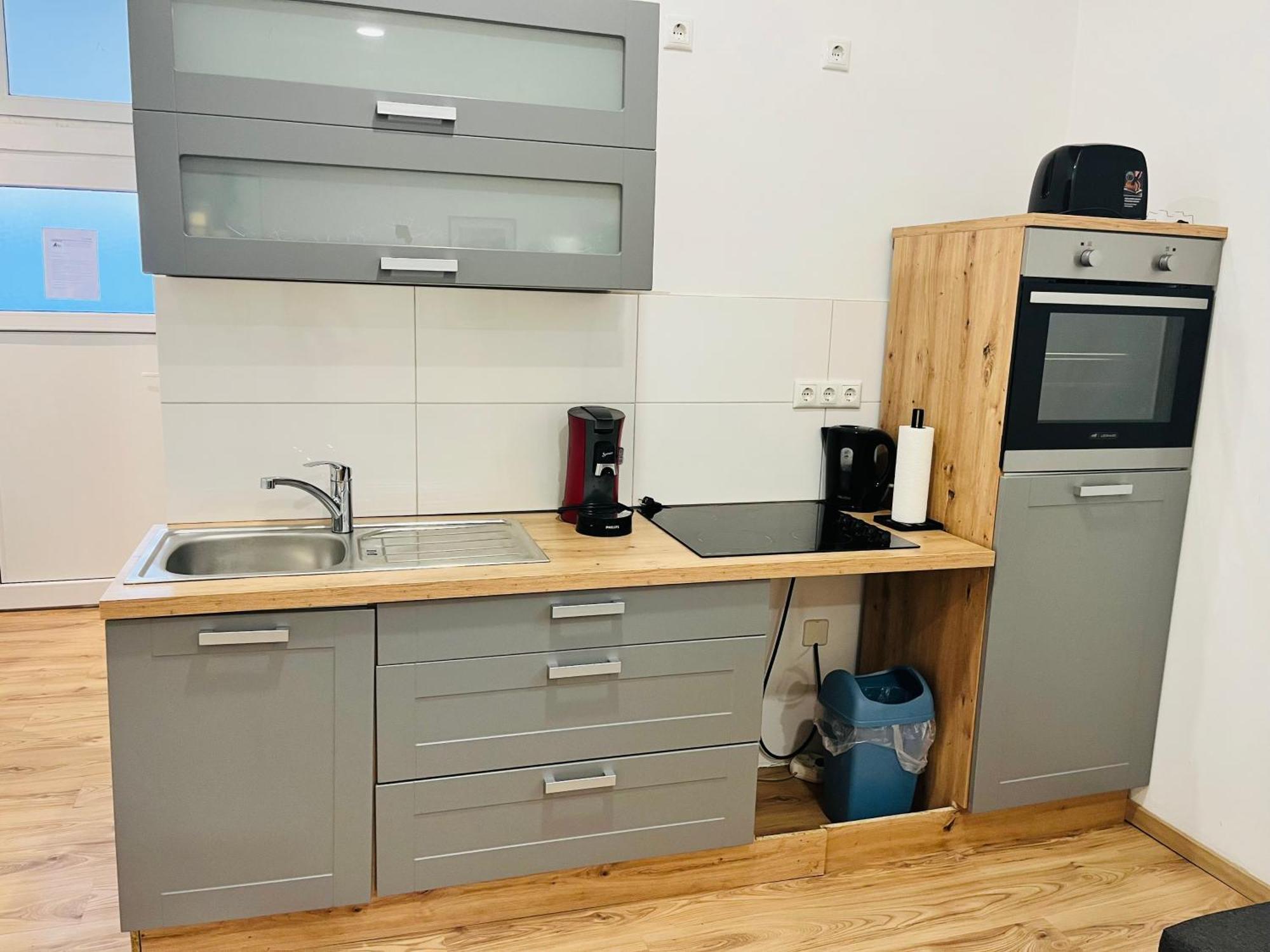 Apartment Central 10A 40Qm Wi-Fi Free Parking Calm Back House Dortmund Exteriör bild