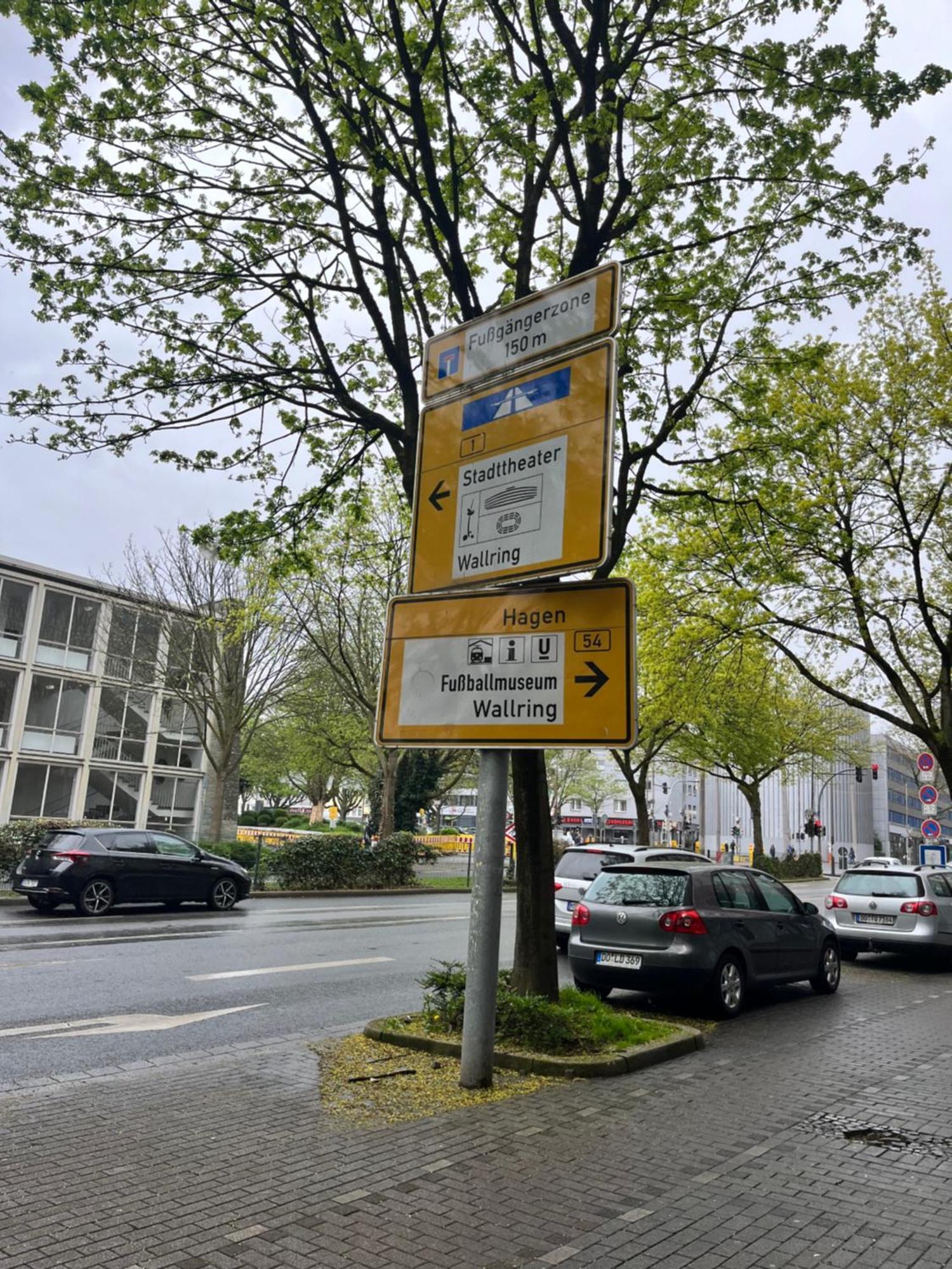 Apartment Central 10A 40Qm Wi-Fi Free Parking Calm Back House Dortmund Exteriör bild